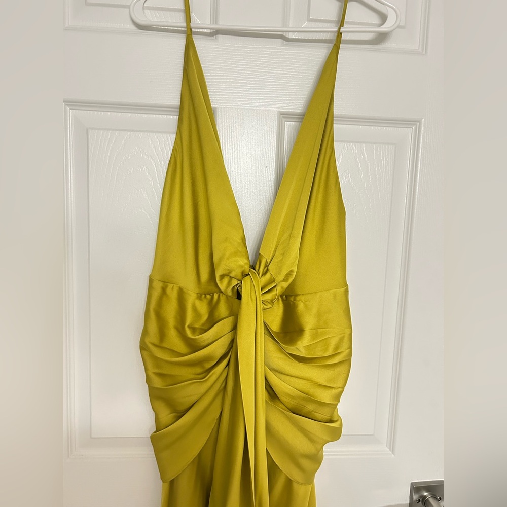 ASOS DESIGN plunge strappy midi dress with tie front - Picture 6 of 9